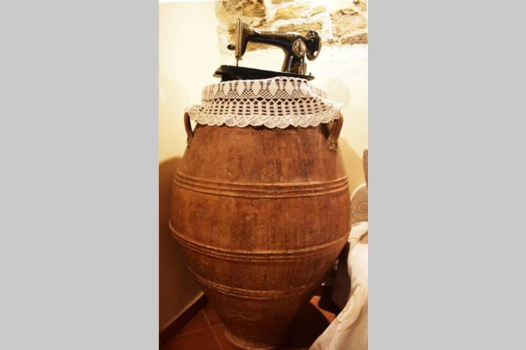 Traditional Cretan Stone House In The Center Of Crete Litos ภายนอก รูปภาพ