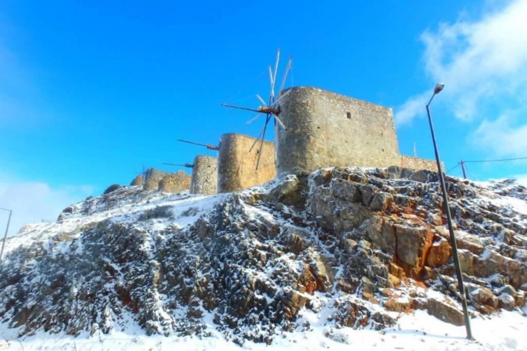 Traditional Cretan Stone House In The Center Of Crete Litos ภายนอก รูปภาพ