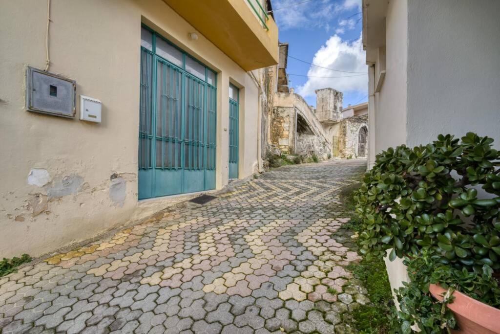 Traditional Cretan Stone House In The Center Of Crete Litos ภายนอก รูปภาพ